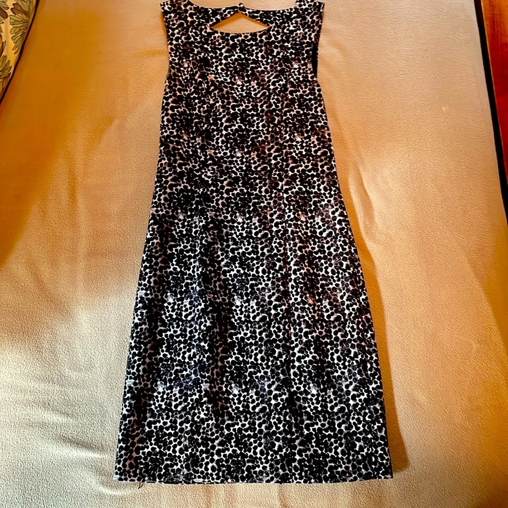 H&M women’s pencil dress